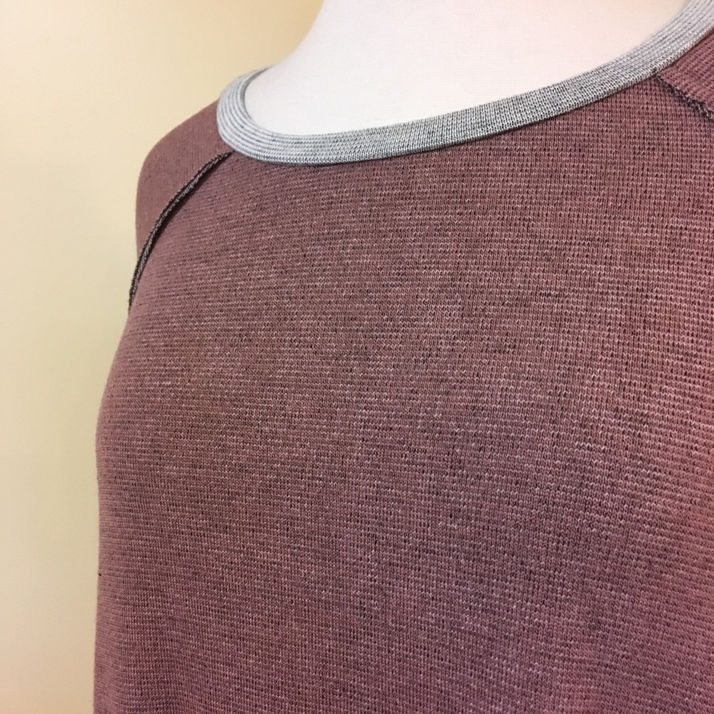 Raw Seam High Low Marled Mauve Knit Tunic Top - Picture 3 of 5
